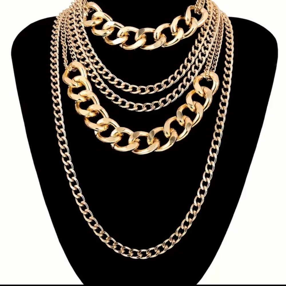 Trendy European Chunky 5 Gold Layered Necklace